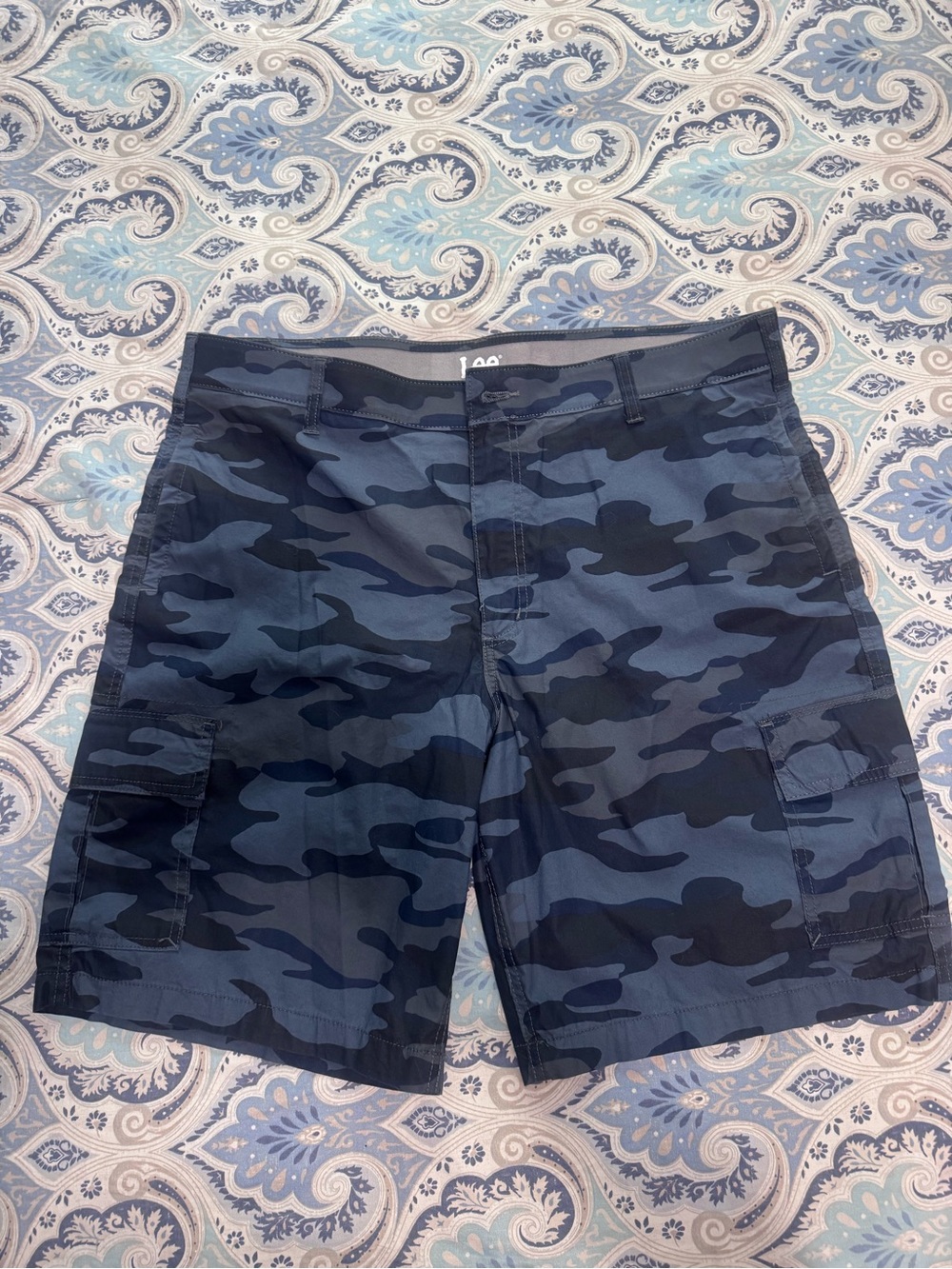 Lee Men's Blue Camo Cargo Shorts